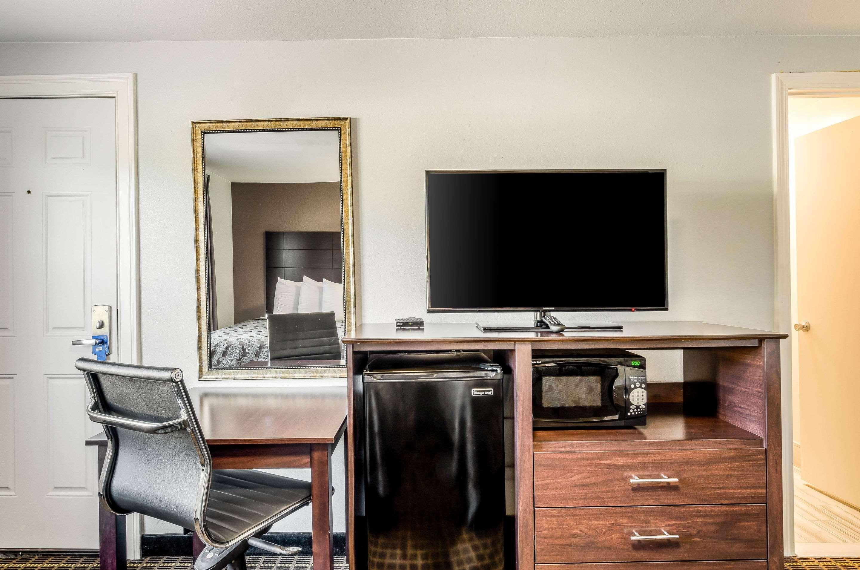 Rodeway Inn Middleboro-Plymouth Extérieur photo