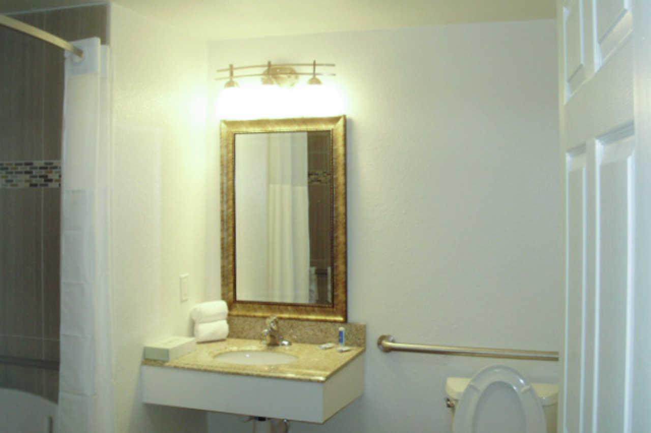 Rodeway Inn Middleboro-Plymouth Extérieur photo
